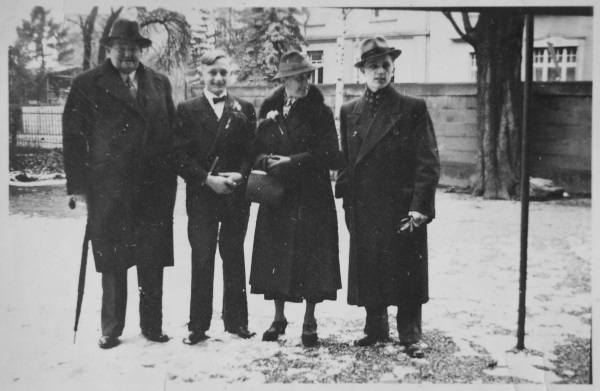 Günter Kosel mit Familie, Konfirmation 1938
