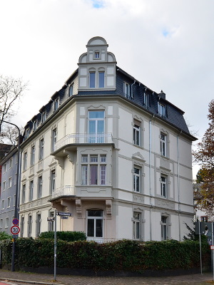Gebäude Cronstettenstraße 1