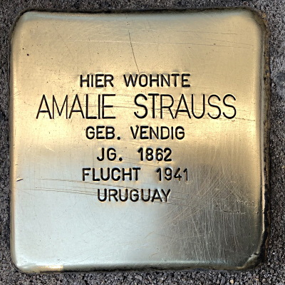 Stolperstein Oederweg 57, Strauss, Amalie