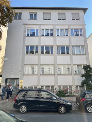 Gebäude Uhlandstraße 58