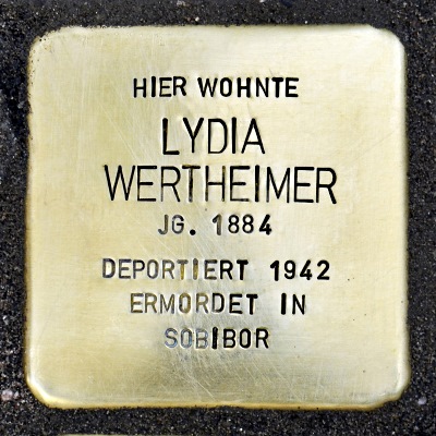 Stolpersteine Unter den Kastanien 1 Lydia Wertheimer
