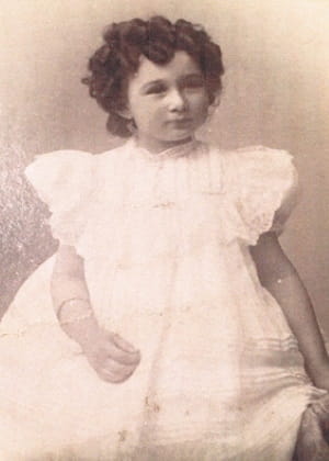 Gertrude Hofmann um 1899