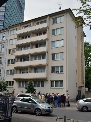 Gebäude Bettinastraße 23