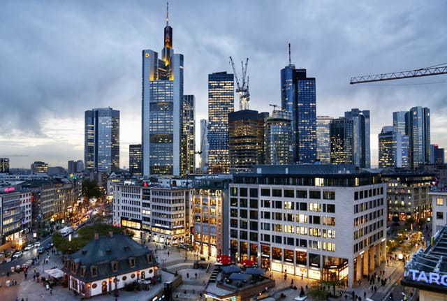 Abendstimmung Frankfurter Skyline, Foto: Jan Hassenpflug