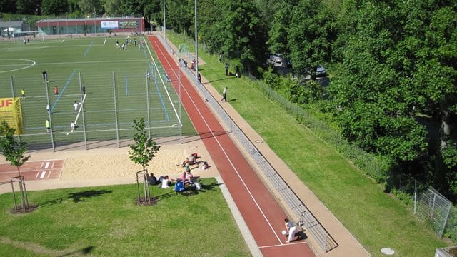 Sportanlage Brühlwiese, Kunstrasen, Laufbahn