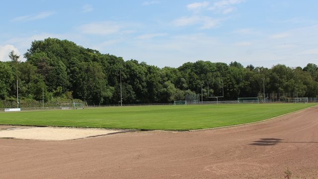 Sportanlage Nieder-Eschbach, Weitsprung