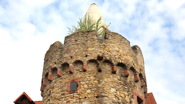 Spätgotischer Wehrturm "Weißer Turm" von 1472, Foto: Stefan Maurer