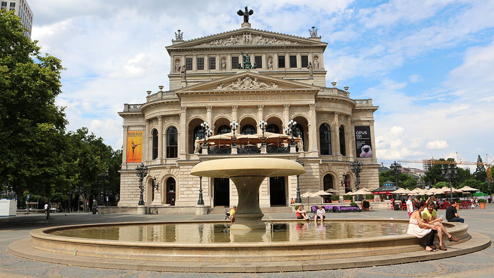 Alte Oper in der Innenstadt am Opernplatz, Foto: Stefan Maurer