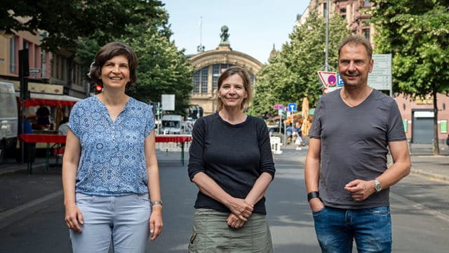 v.l.: Silja Polzin, Angela Freiberg und Dirk Herwig, das Team des Koordinierungsbüros Bahnhofsviertel