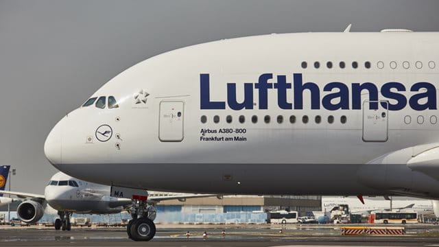 Der Airbus A380-800 der Lufthansa namens Frankfurt am Main mit dem amtlichen Kennzeichen D-AIMA