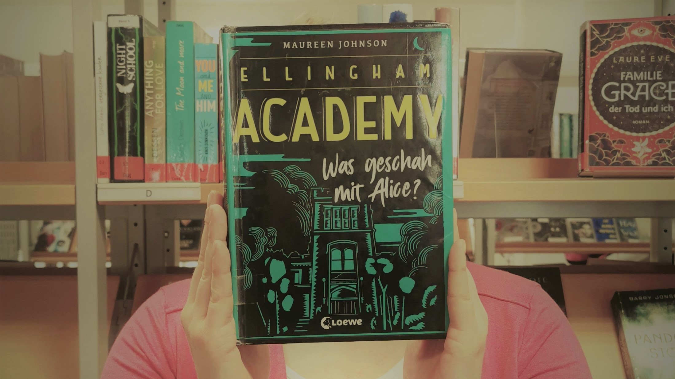 "Ellingham Academy - Was geschah mit Alice?" von Maureen Johnson