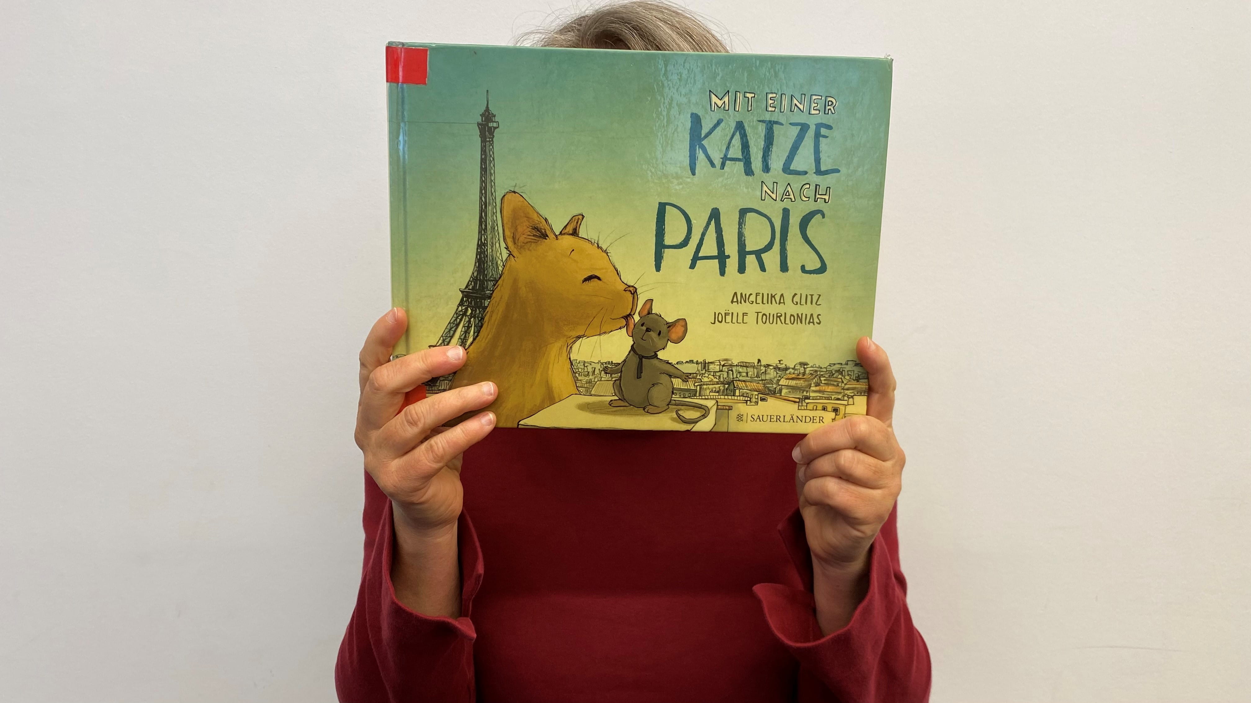 Karin Wendel empfiehlt Mit einer Katze nach Paris
