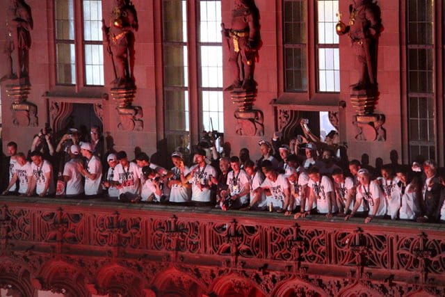 Eintracht Frankfurt's Cup Winners on the balcony of the Römer Eintracht Frankfurt's Cup Winners on the balcony of the Römer, photo: Stefan Maurer