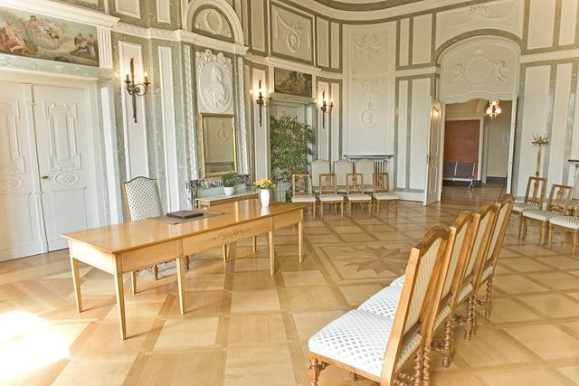 Inside view of the wedding hall in the "Emmerichpavillon", Photo:Torsten Hemke