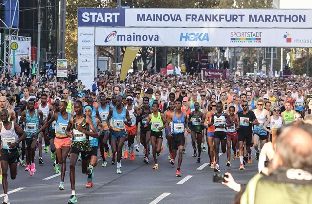 Mainova Frankfurt Marathon, Startszene