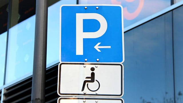 Behinderten-Parkplatz allgemein; Foto: Stefan Maurer